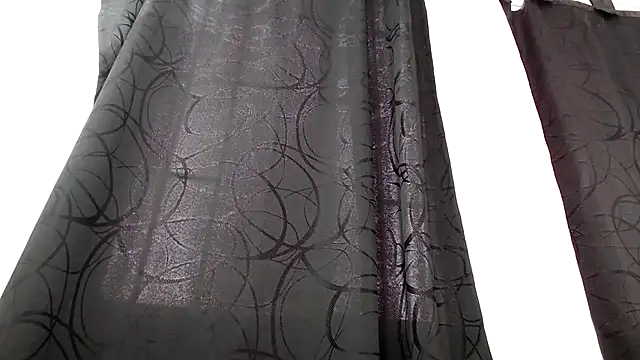 Kitten Hot  online show from 11-29-25, 09:18