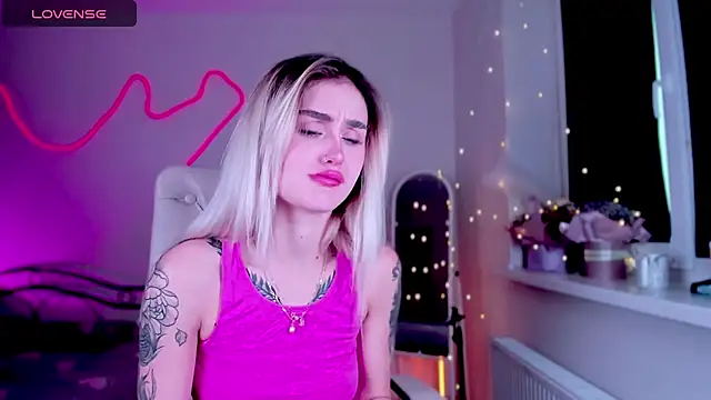  Ravenaa online show from 12-07-24, 12:56