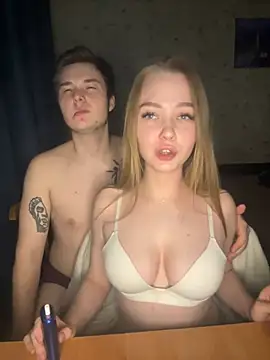 Family-Mm1 online show from 12-17-24, 09:27