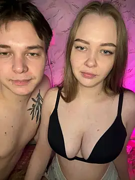 Family-Mm1 online show from 04-13-26, 07:58