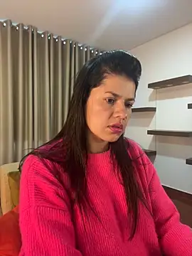 Snapshot of Alice_Biel chatting on 12-27-24, 01:50 Alice Biel online show from 12-27-24, 01:50