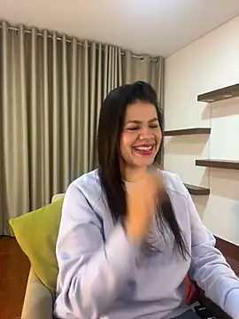 Snapshot of Alice_Biel chatting on 01-23-25, 10:22 Alice Biel online show from 01-23-25, 10:22