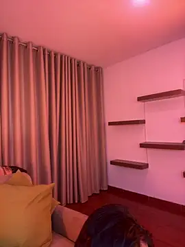 Snapshot of Alice_Biel chatting on 04-03-26, 11:25 Alice Biel online show from 04-03-26, 11:25