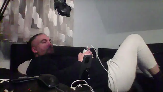 NewyorkDimi online show from 02-11-26, 02:27