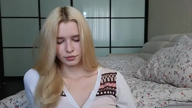 elsa limerence online show from 10-03-25, 10:56