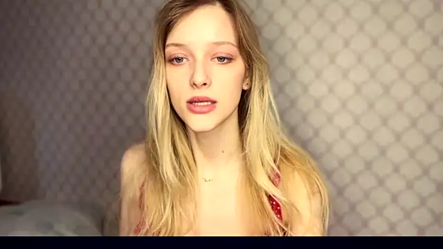 Evvie Summn1 online show from 12-16-25, 10:20