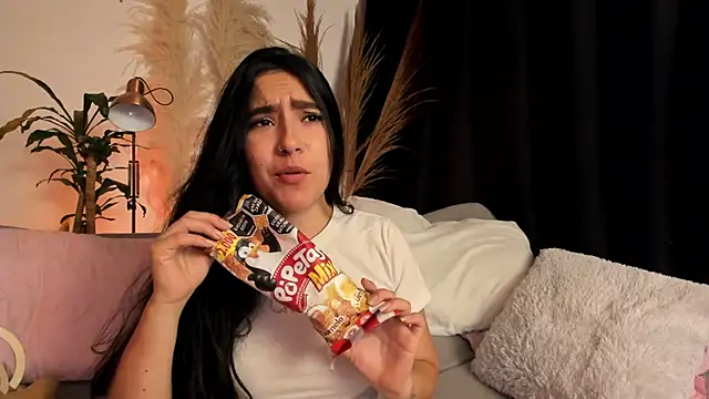 Serenity Day online show from 04-08-26, 01:49