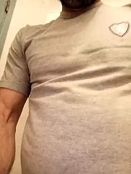 jonyfree1978 online show from 11-18-25, 09:41