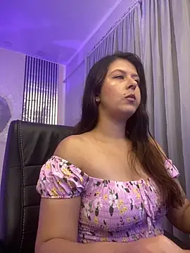 liss black online show from 04-25-26, 04:15