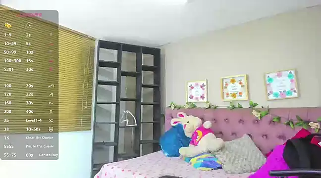 Lia Keen online show from 01-10-25, 08:04