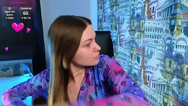 Snapshot of Lovella_Lips chatting on 02-24-25, 11:32 Lovella Lips online show from 02-24-25, 11:32