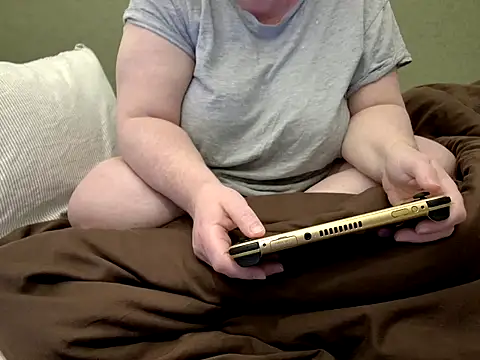 MarthaBriest online show from 03-28-26, 02:44