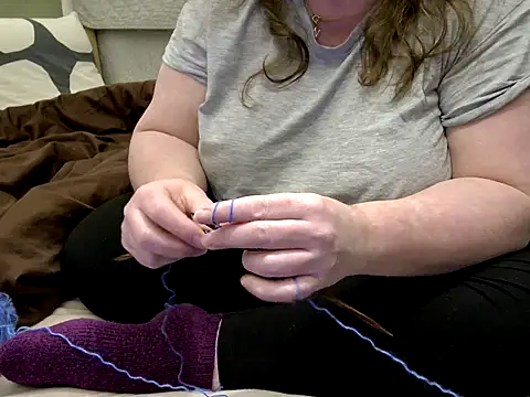 MarthaBriest online show from 04-26-26, 03:15