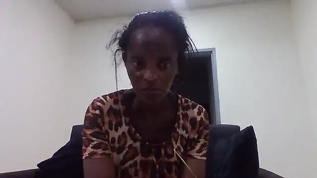 Snapshot of sweets_80 chatting on 04-27-26, 01:36 sweets 80 online show from 04-27-26, 01:36