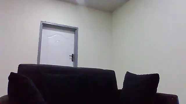 Snapshot of sweets_80 chatting on 05-11-26, 04:37 sweets 80 online show from 05-11-26, 04:37