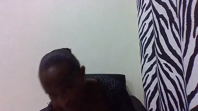 Snapshot of sweets_80 chatting on 06-01-26, 06:20 sweets 80 online show from 06-01-26, 06:20