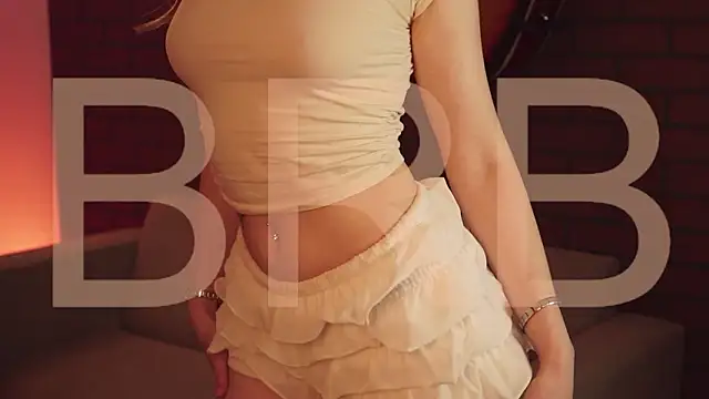 EllieCutes online show from 03-16-26, 08:40