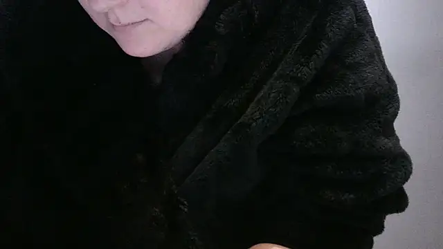 busty-bella1 online show from 11-28-25, 06:32