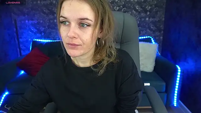 Snapshot of MaribelRiverr_ chatting on 12-12-24, 06:14 MaribelRiverr  online show from 12-12-24, 06:14