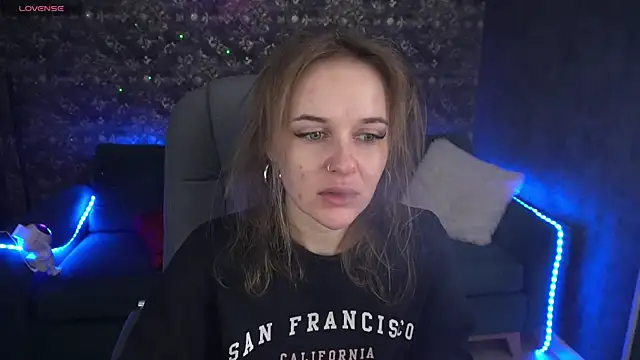 Snapshot of MaribelRiverr_ chatting on 12-15-24, 06:29 MaribelRiverr  online show from 12-15-24, 06:29