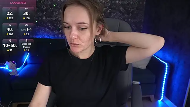 Snapshot of MaribelRiverr_ chatting on 12-15-24, 10:07 MaribelRiverr  online show from 12-15-24, 10:07