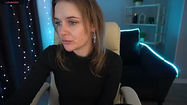 Snapshot of MaribelRiverr_ chatting on 01-01-25, 06:47 MaribelRiverr  online show from 01-01-25, 06:47