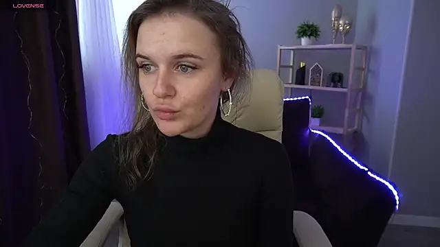 Snapshot of MaribelRiverr_ chatting on 01-02-25, 06:50 MaribelRiverr  online show from 01-02-25, 06:50