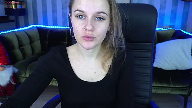 Snapshot of MaribelRiverr_ chatting on 01-10-25, 06:20 MaribelRiverr  online show from 01-10-25, 06:20