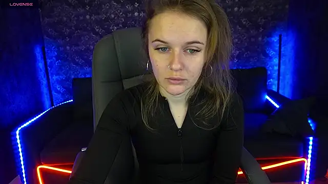 Snapshot of MaribelRiverr_ chatting on 01-25-25, 06:23 MaribelRiverr  online show from 01-25-25, 06:23