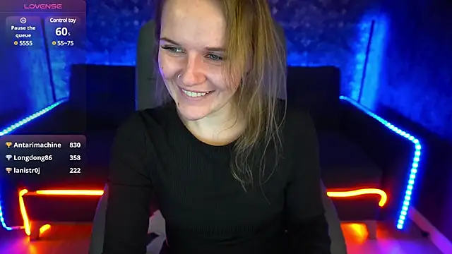 Snapshot of MaribelRiverr_ chatting on 02-02-25, 12:35 MaribelRiverr  online show from 02-02-25, 12:35