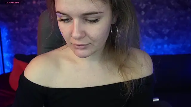 Snapshot of MaribelRiverr_ chatting on 02-11-25, 06:51 MaribelRiverr  online show from 02-11-25, 06:51
