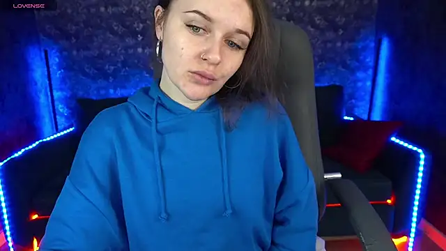 Snapshot of MaribelRiverr_ chatting on 02-13-25, 06:30 MaribelRiverr  online show from 02-13-25, 06:30