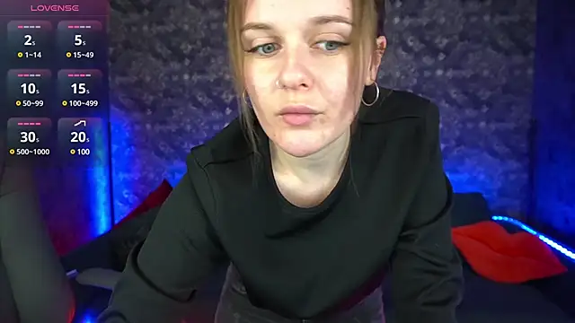 Snapshot of MaribelRiverr_ chatting on 02-28-25, 09:47 MaribelRiverr  online show from 02-28-25, 09:47