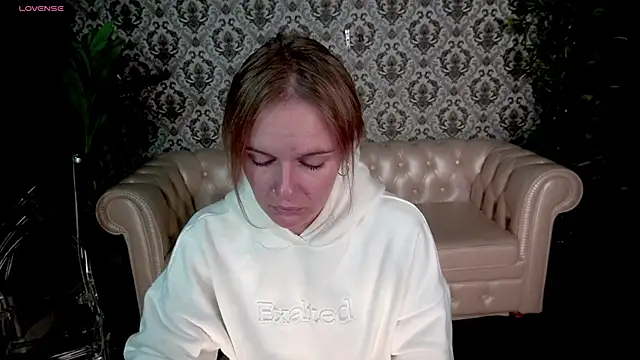 Snapshot of MaribelRiverr_ chatting on 09-13-25, 05:40 MaribelRiverr  online show from 09-13-25, 05:40