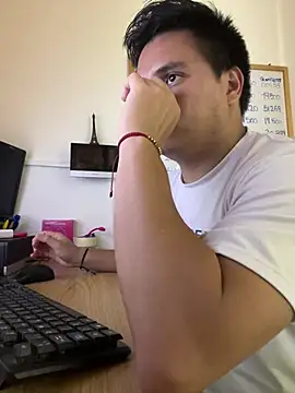 ahntony  69 online show from 05-03-26, 03:29