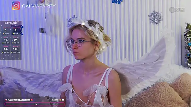 Snapshot of calviafarey chatting on 11-29-25, 10:13 calviafarey online show from 11-29-25, 10:13