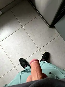 louiv93000 online show from 01-08-26, 08:16