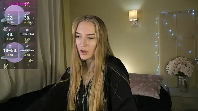 Snapshot of Stacy_River chatting on 02-12-25, 08:49 Stacy River online show from 02-12-25, 08:49