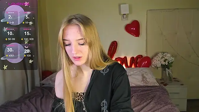 Snapshot of Stacy_River chatting on 02-15-25, 08:22 Stacy River online show from 02-15-25, 08:22