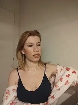 EvaRush online show from 03-07-26, 07:22