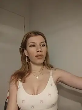 EvaRush online show from 04-01-26, 04:48