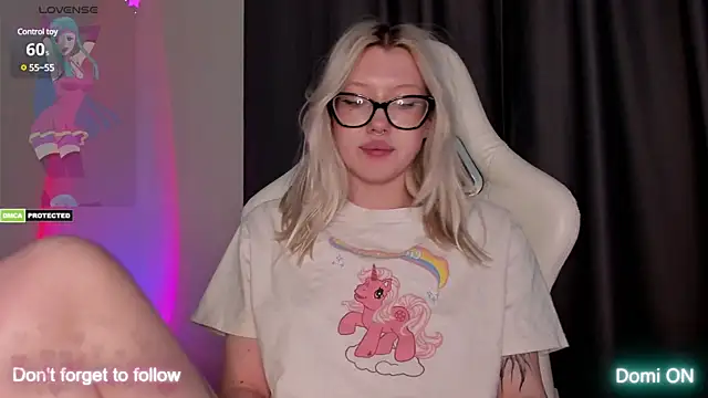 takeyourmolly online show from 12-18-24, 05:10