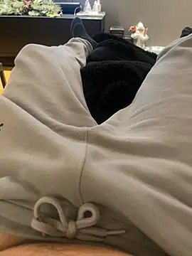 aleksergira online show from 01-01-25, 07:43