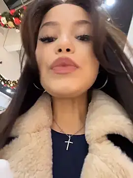 Chloe  Moon online show from 12-14-25, 02:11