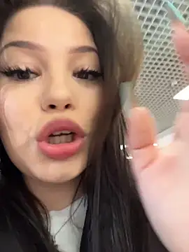 Chloe  Moon online show from 03-25-26, 11:05