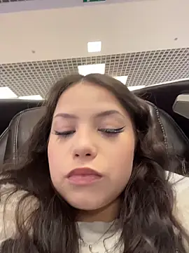 Chloe  Moon online show from 04-26-26, 02:04