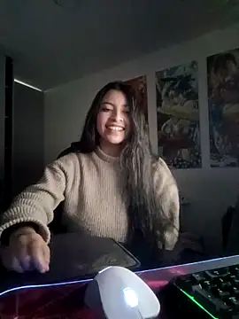 Anna summer online show from 10-22-25, 07:41