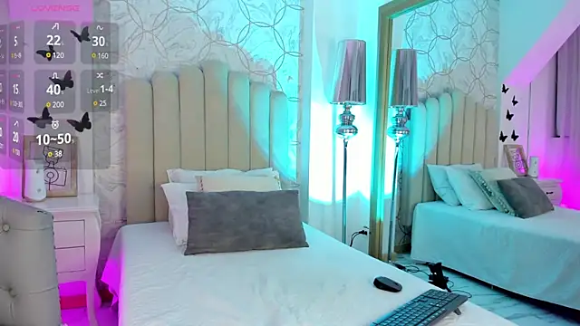PollyGrey  online show from 12-24-24, 03:49