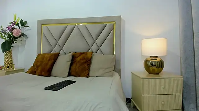 emily queen2 online show from 01-14-26, 07:08