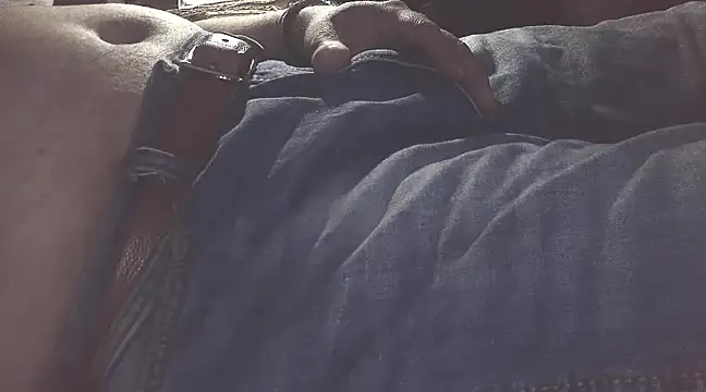 Snapshot of briefsguy4life@xh chatting on 03-01-25, 04:15 briefsguy4lifexh online show from 03-01-25, 04:15